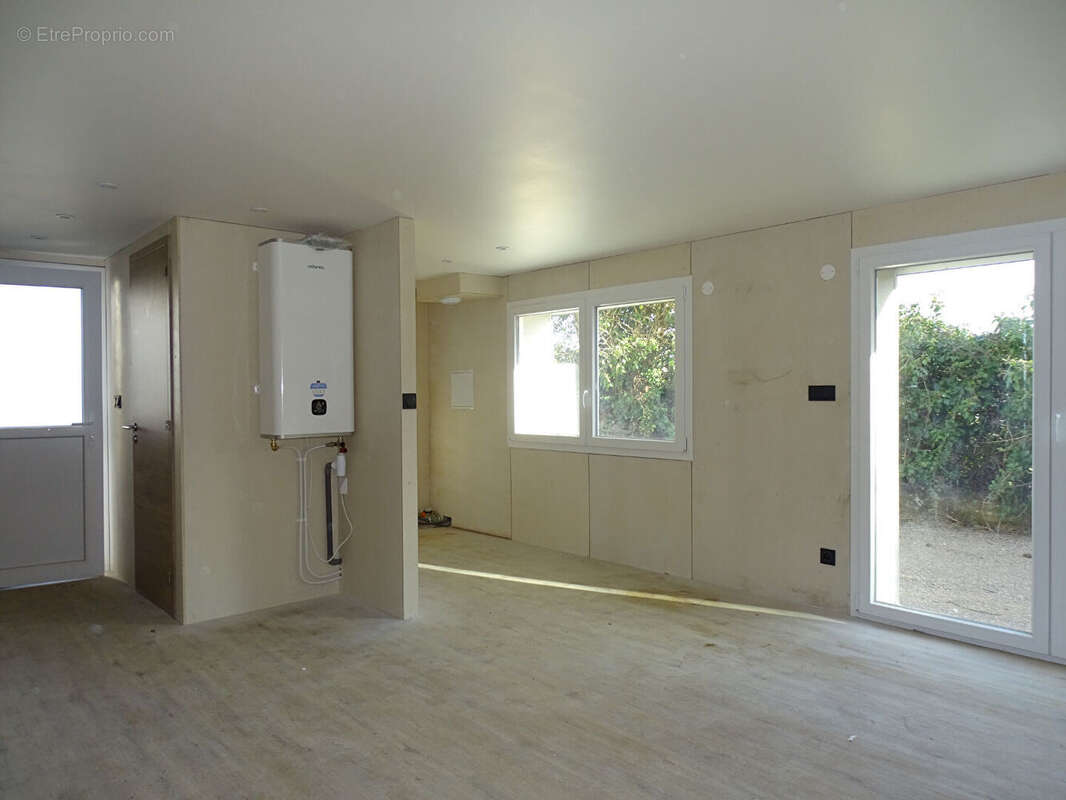 Appartement à ECOLE-VALENTIN