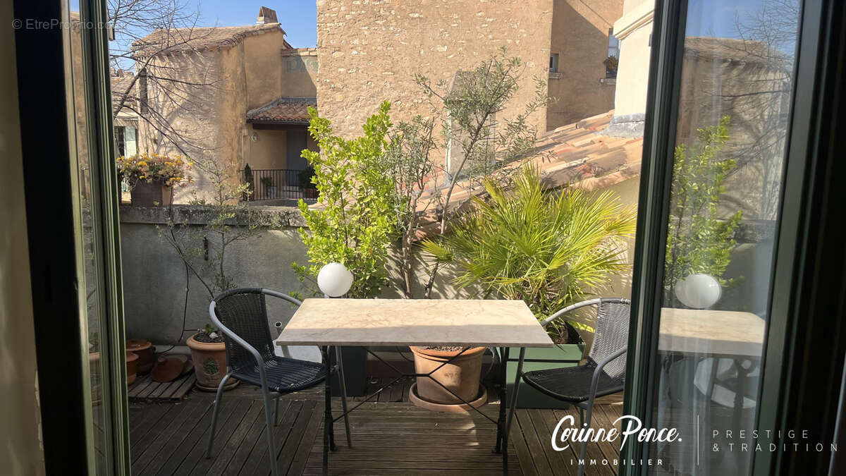Appartement à NIMES