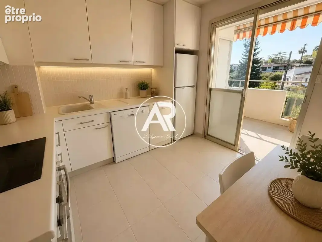 CANNES // Appartement de type 3 pièces - 85,5 m2 - photo 4