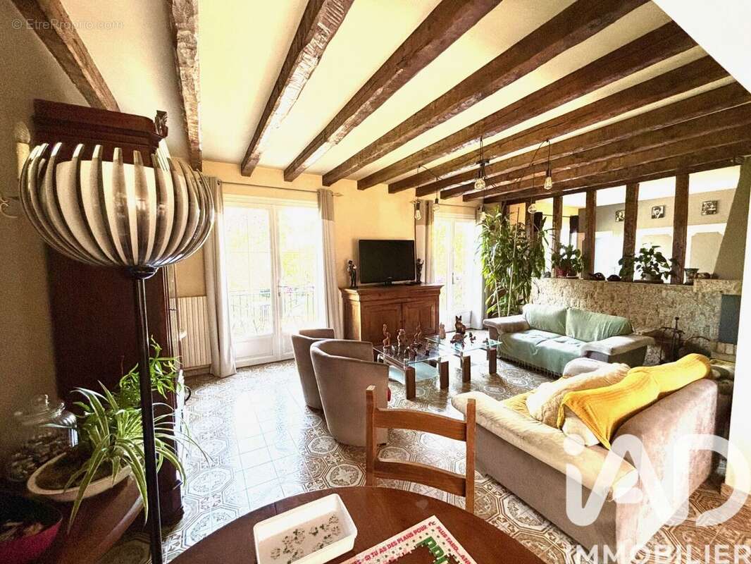 Maison 180 m² à Thenay  - photo 3