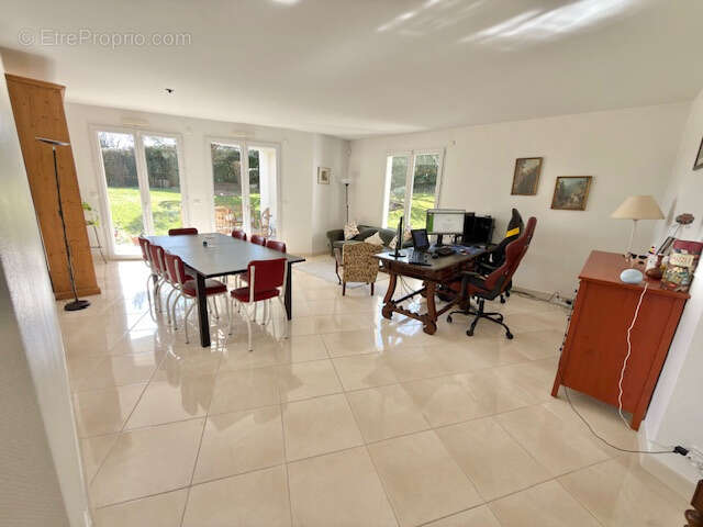 Appartement à DIVONNE-LES-BAINS