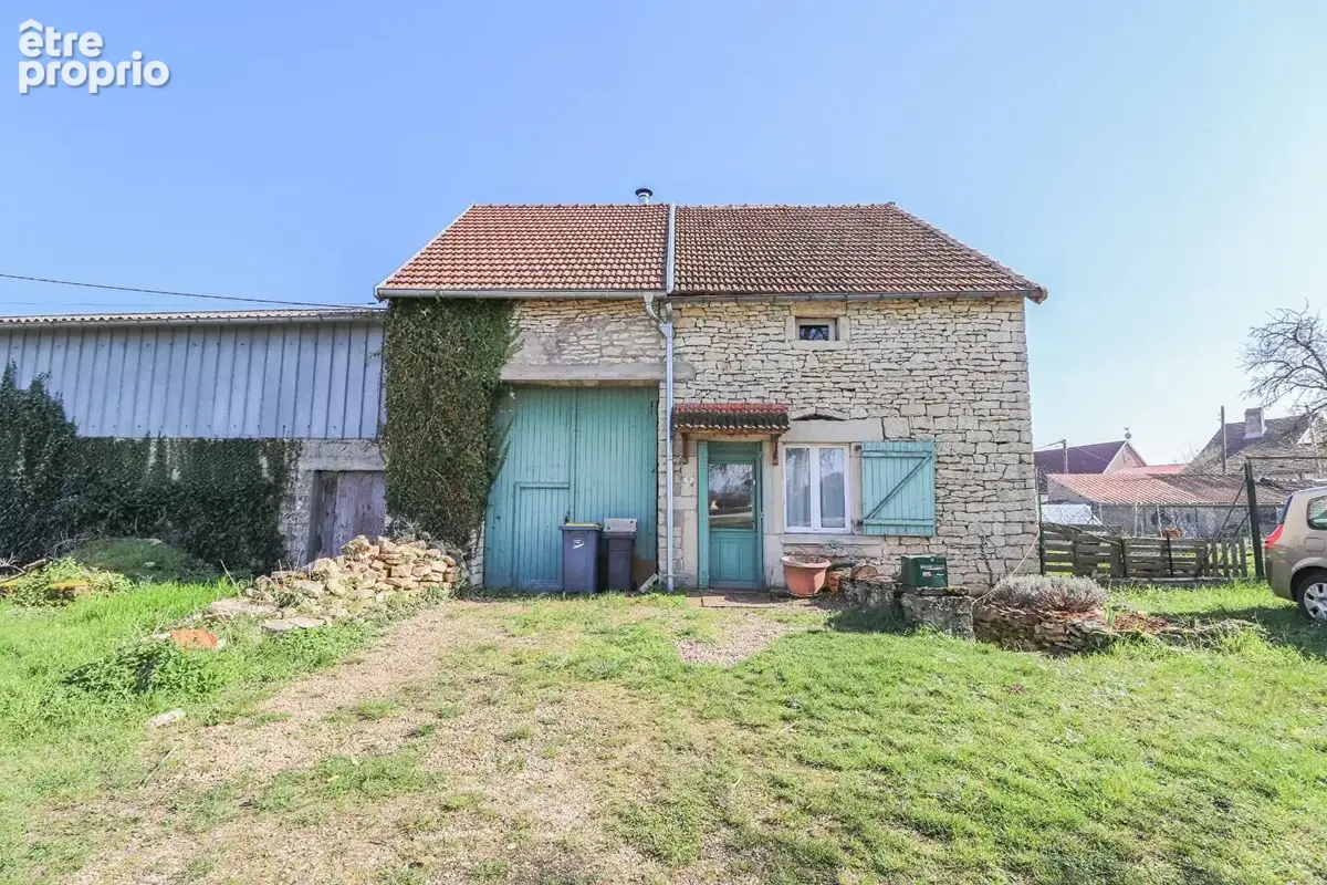 Maison 6 pièces 108 m² · à Montigny-Mornay-Villeneuve-sur-Vingeanne · 108 m² · 145 000 €