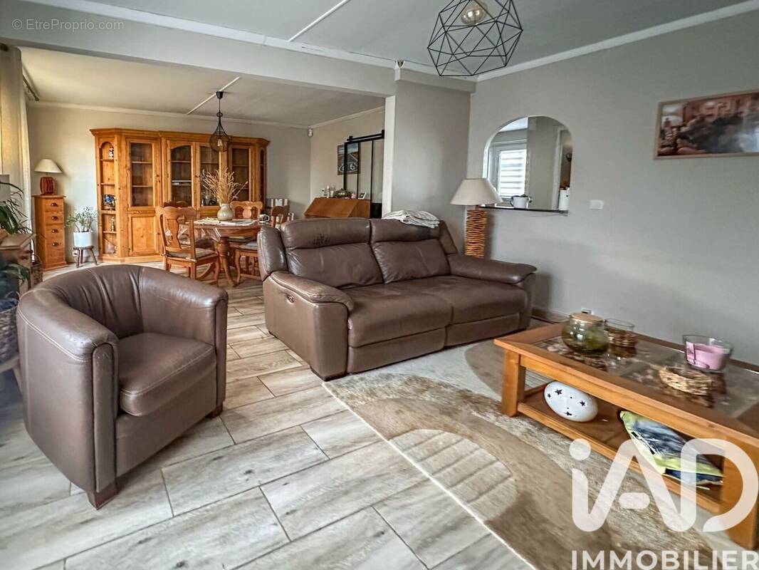 Photo 1 - Maison à CESSON