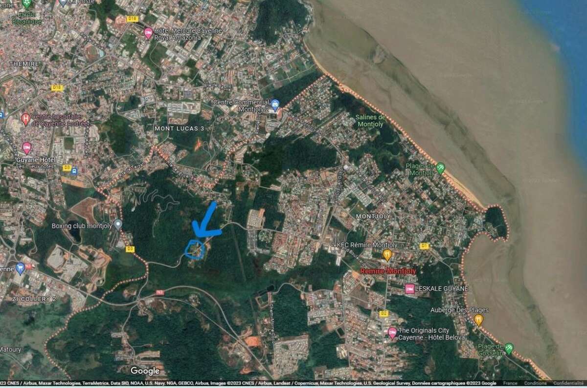 Terrain Remire Montjoly Guyane pour promotion immobilière 14964 m² - photo 3