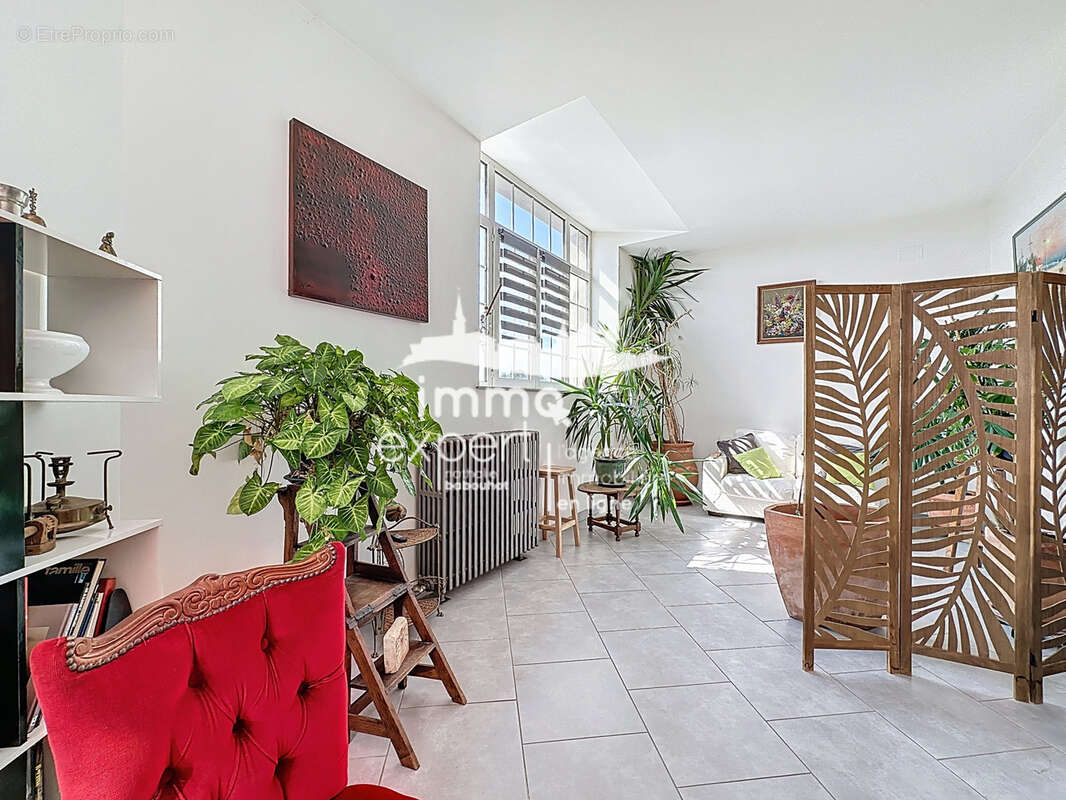 Appartement à MIRECOURT