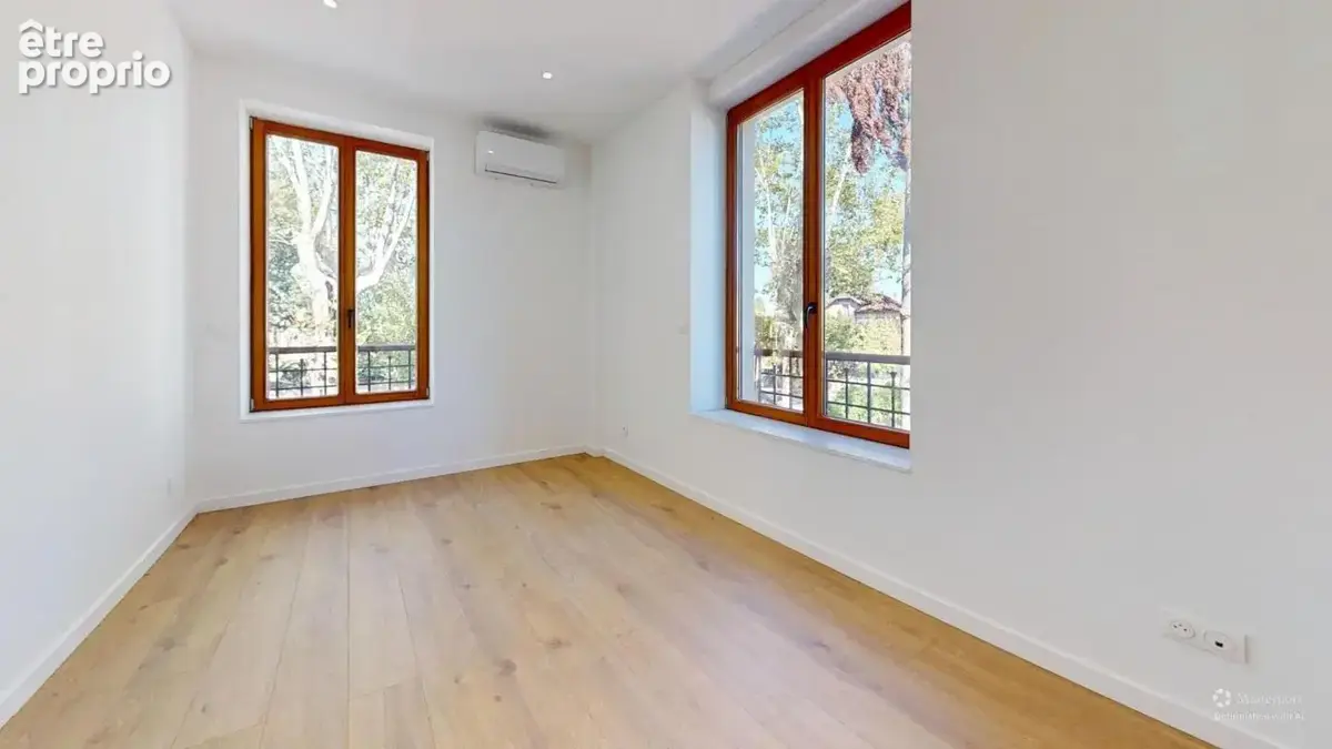  Rare à la Vente – Duplex Neuf de 103 m² dans une Maison de Maître au Cœur d'un Parc Arboré - photo 8