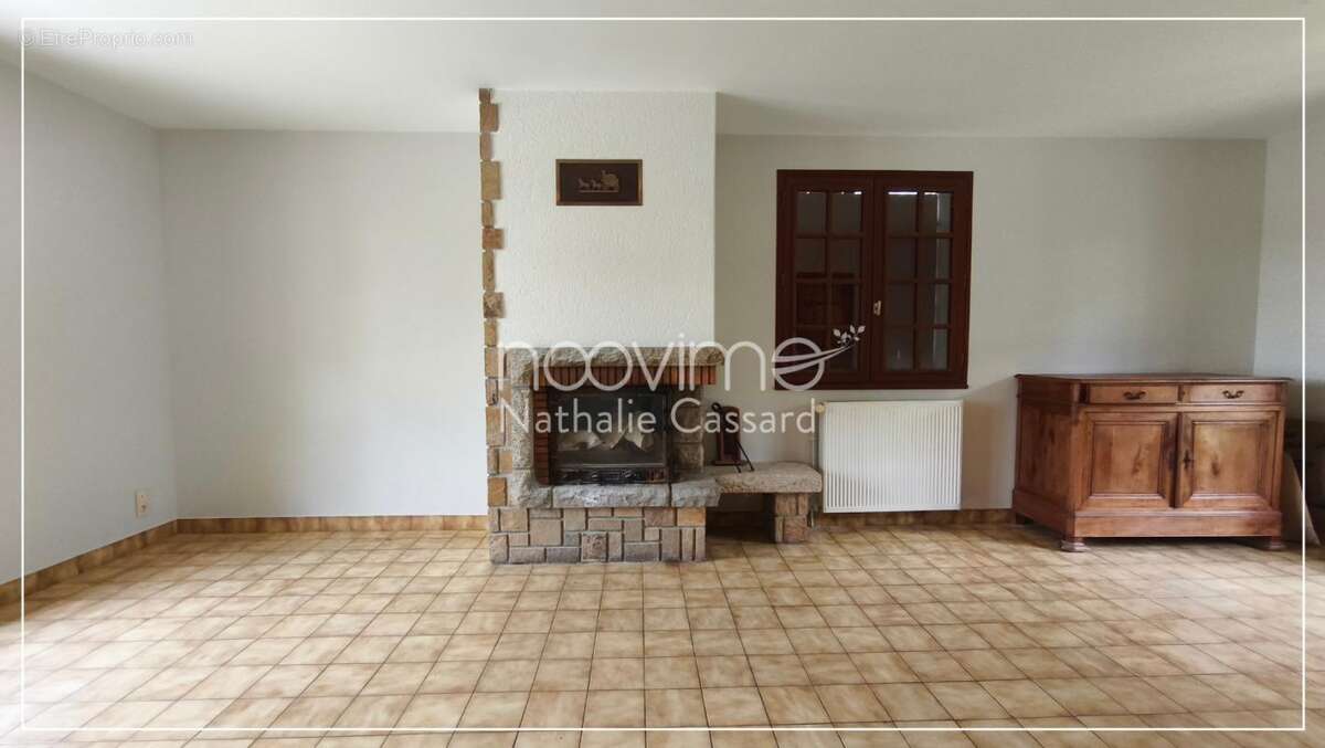Maison traditionnelle 92 m2, 2 CH, 1 Bureau + sous-sol compl - photo 3