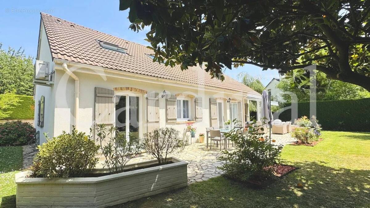 Maison à NOISY-LE-ROI