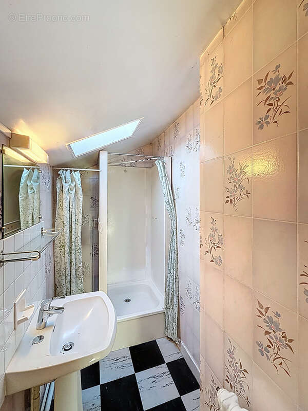 Maison à SAINT-MAURICE-LES-BROUSSES