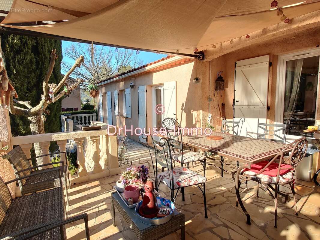 Maison à FORCALQUEIRET