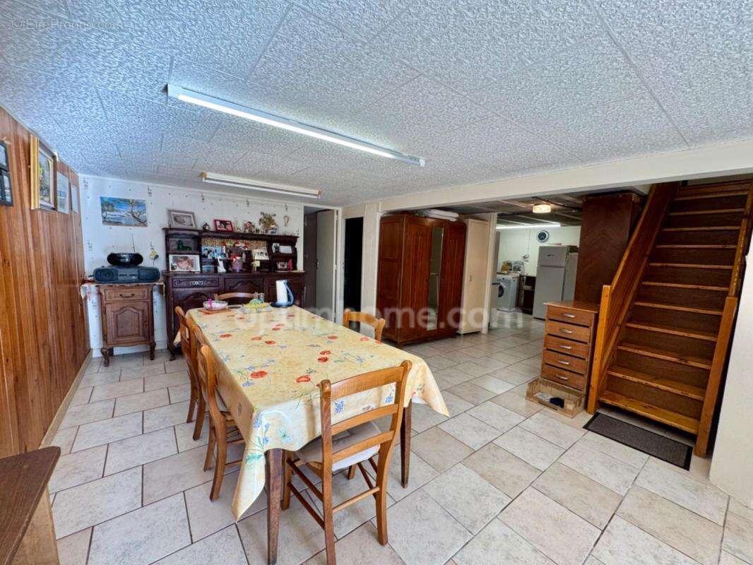 Maison familiale spacieuse de 169 m2 avec jardin - photo 12