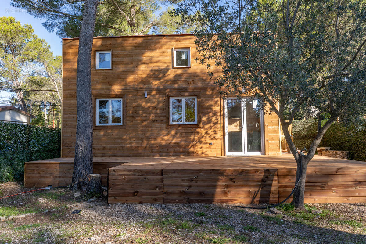Maison à LE CASTELLET