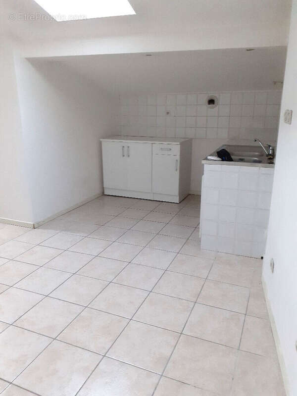 Appartement à JUJURIEUX