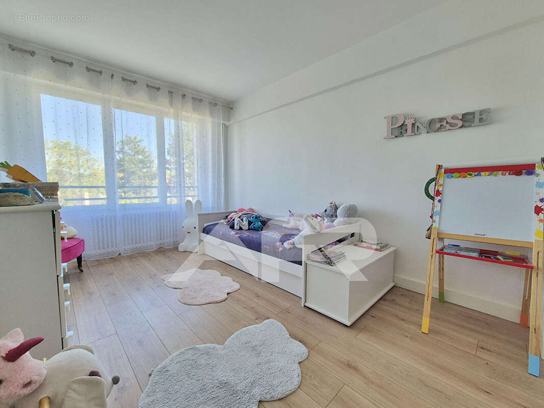 Appartement à LE VESINET