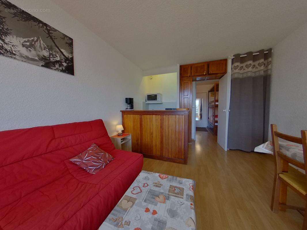 Appartement à LES THUILES