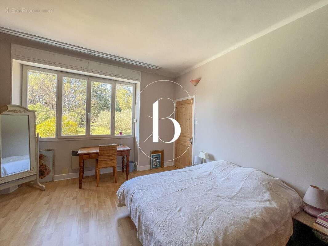 Maison à VALLON-PONT-D&#039;ARC