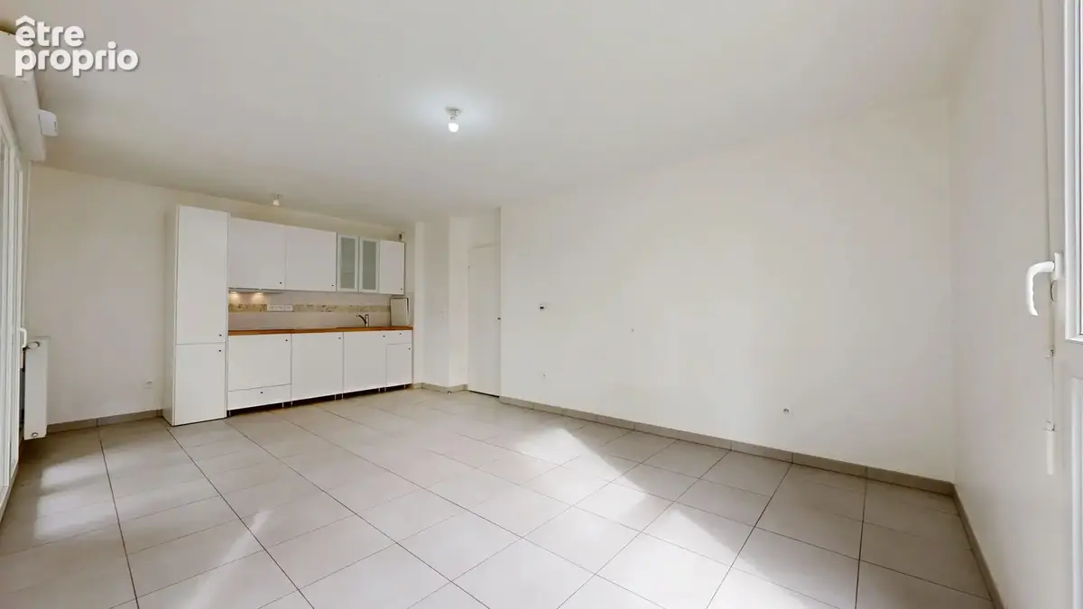Appartement 3 pièces 60 m² à vendre à Villemomble (93250) - photo 2