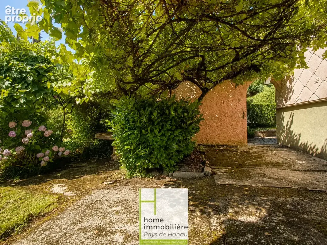 Maison de caractère des années 30 dans quartier résidentiel - photo 17