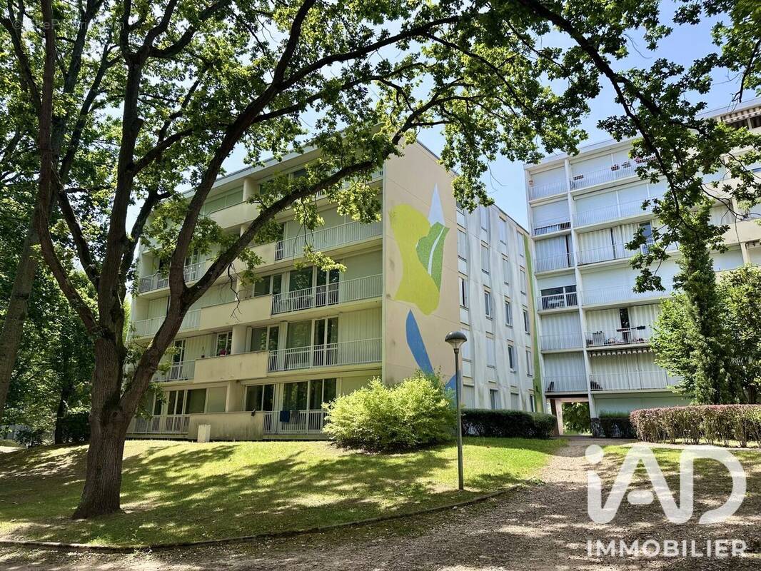 Photo 1 - Appartement à CERGY