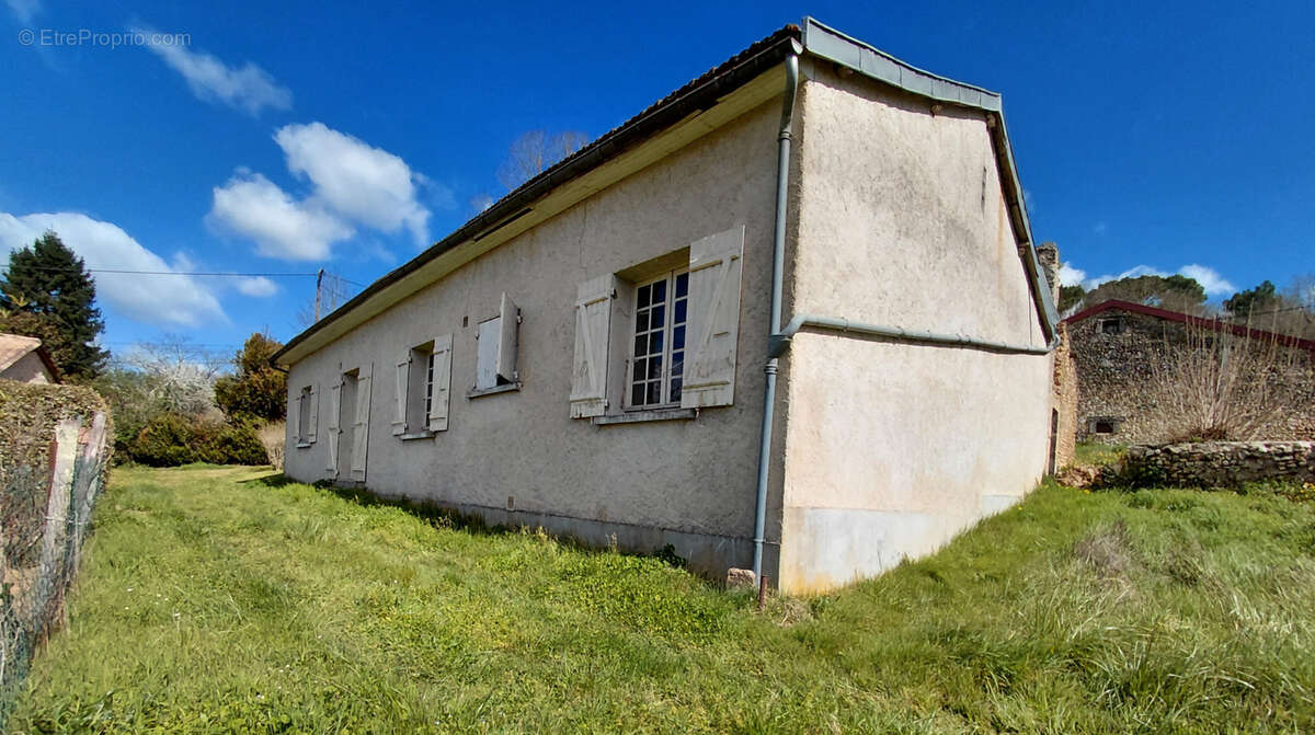 Maison à RAZAC-SUR-L'ISLE