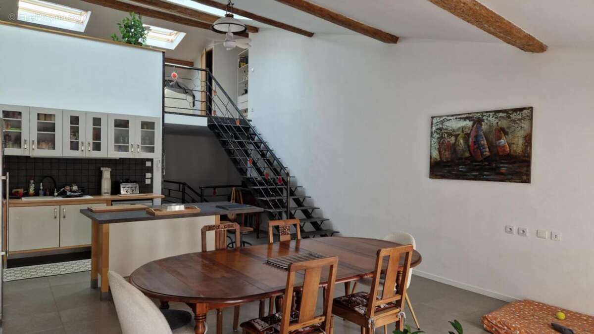 Appartement à LOUPIAN