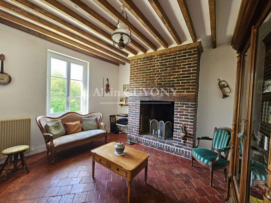 Maison à PONT-L&#039;EVEQUE