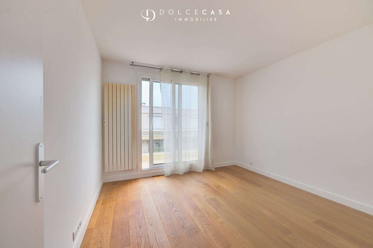 Appartement à LE PERREUX-SUR-MARNE