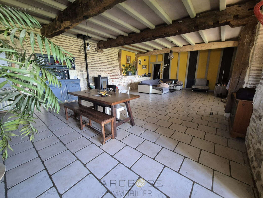 Maison à CLAIRAC