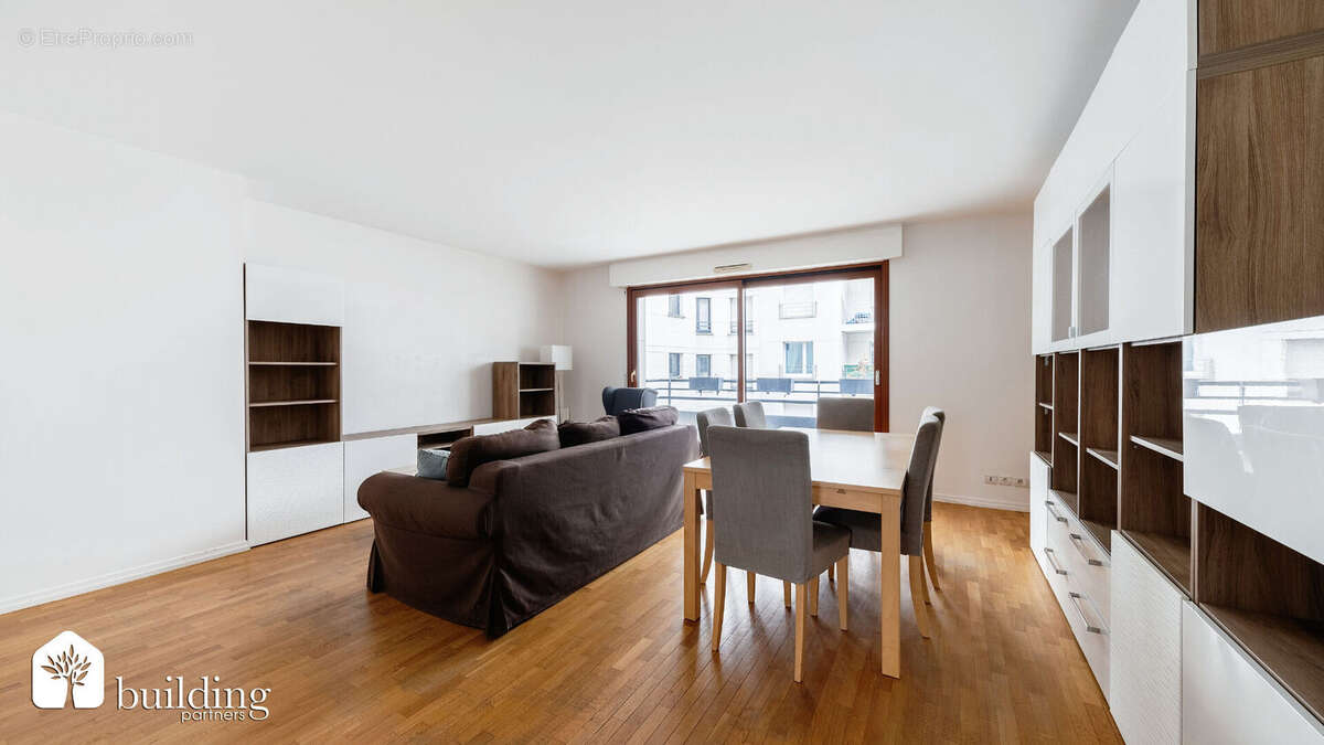 Appartement à LEVALLOIS-PERRET