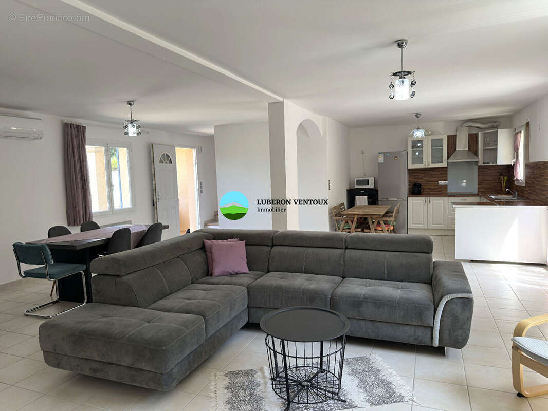 Maison à LORIOL-DU-COMTAT