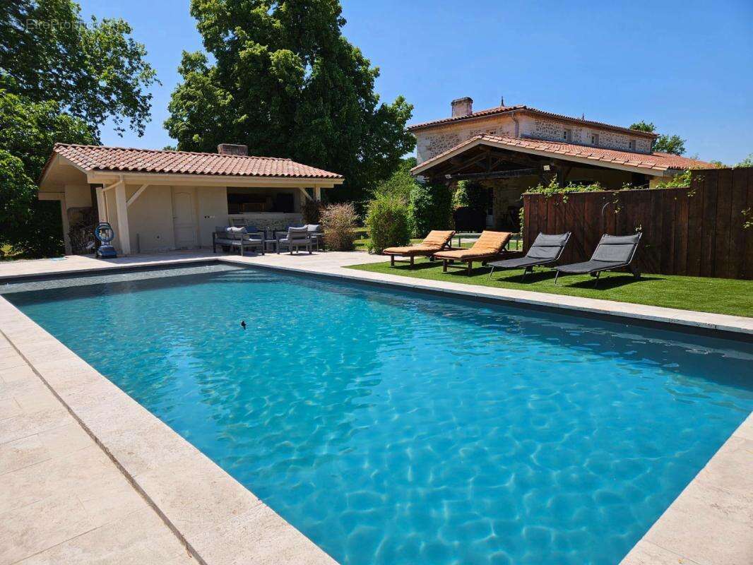 Domaine de 20 ha avec fronsadaise de 280 m² nord libourne - photo 7