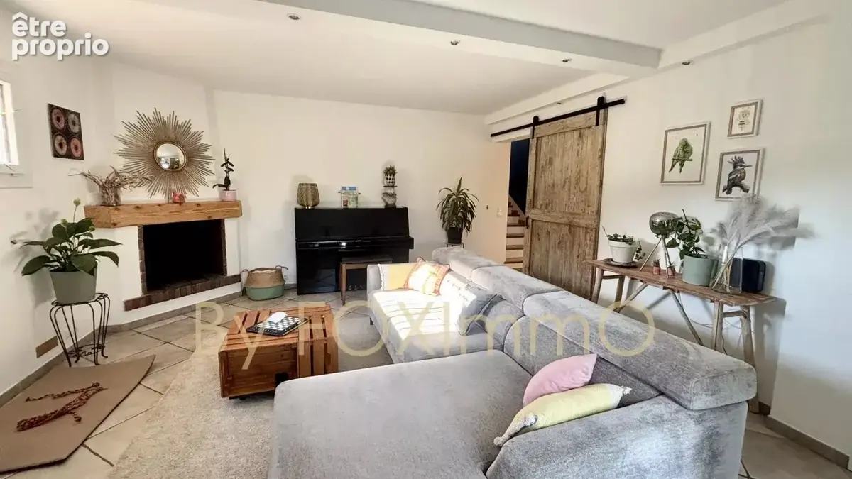 Co-exclusivité -La Colle-sur-Loup - maison mitoyenne 4P- Came absolu - aucun de vis-à-vis - stationnements - photo 3