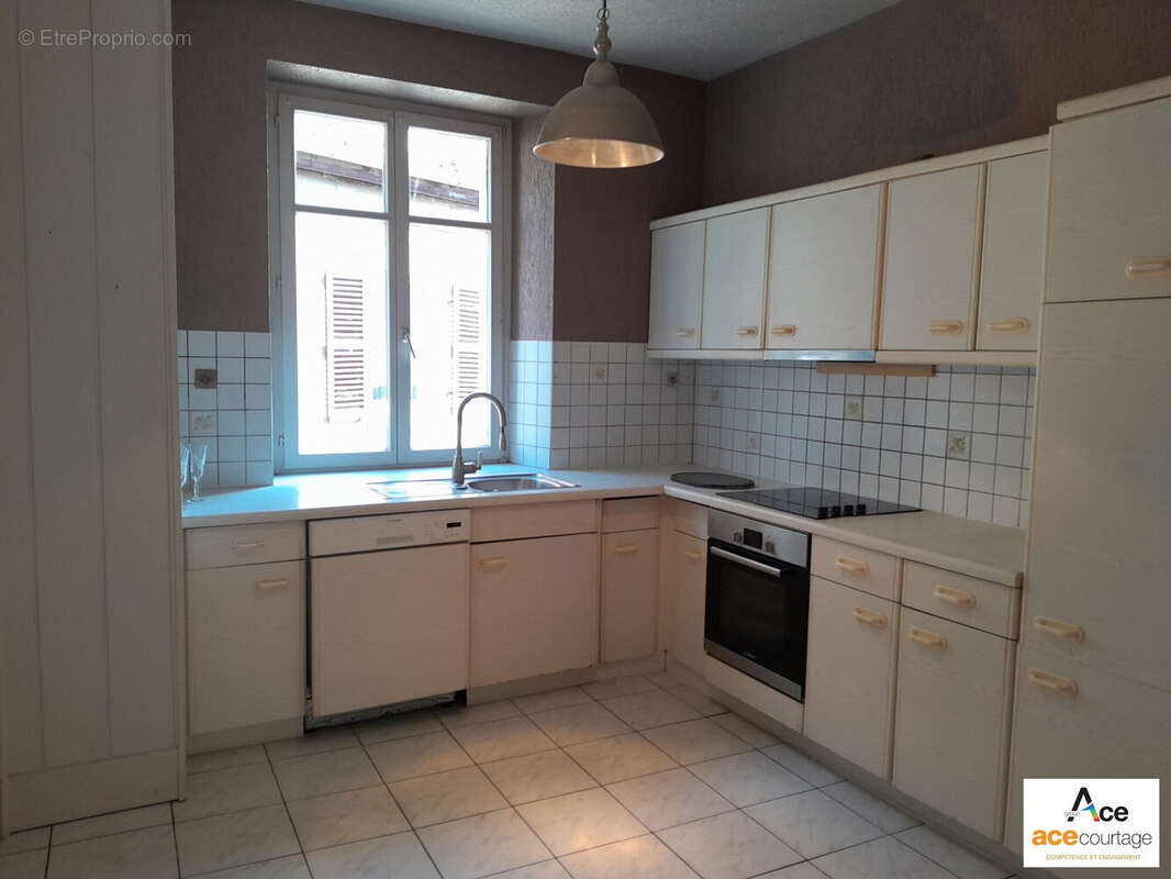 Maison à SOULTZ-HAUT-RHIN