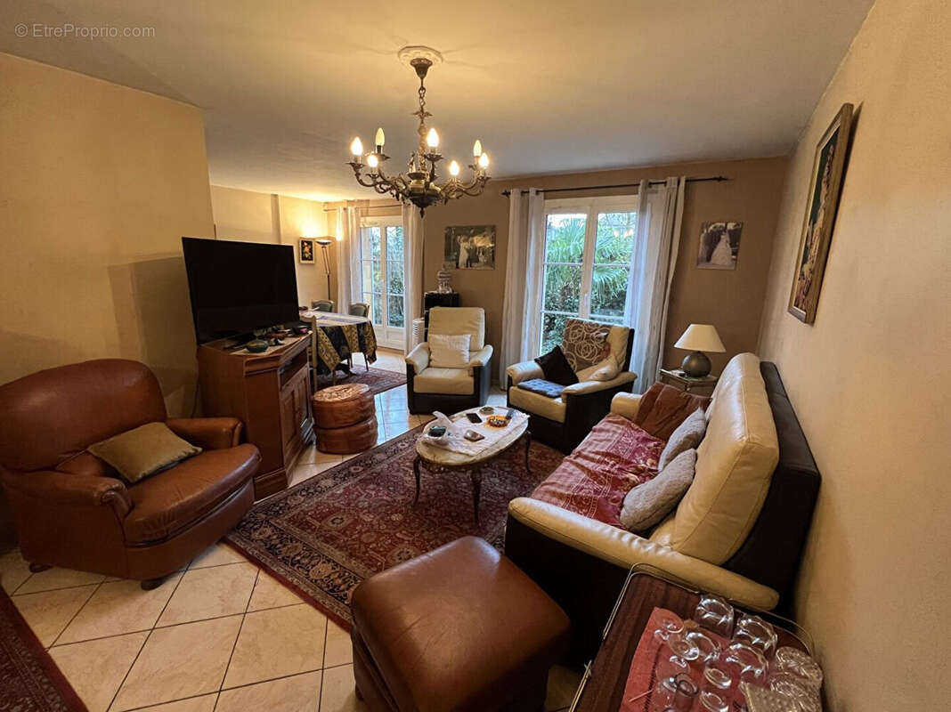 Appartement à SAINT-BRICE-SOUS-FORET