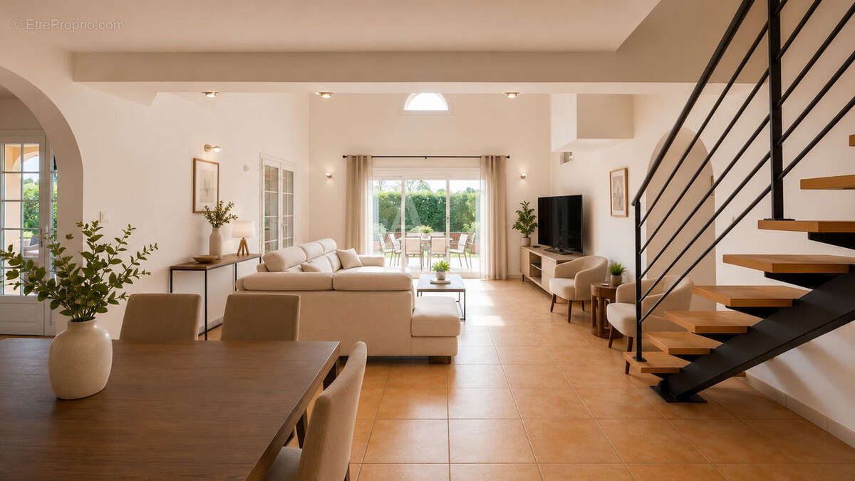 Maison à PUJAUDRAN