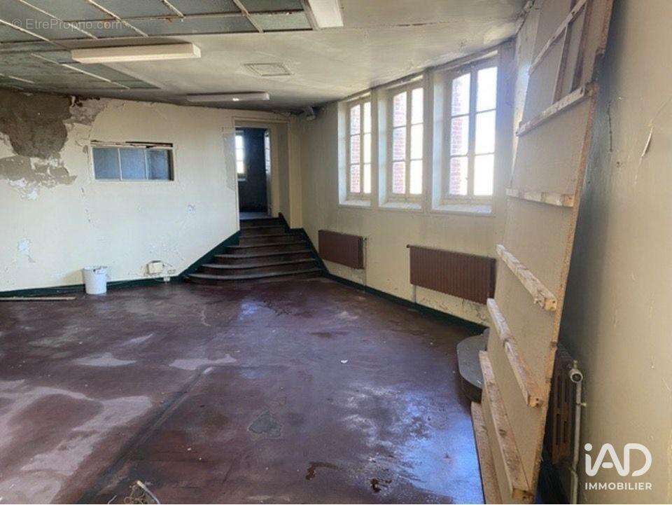 Photo 4 - Commerce à LE FRESNE-SUR-LOIRE