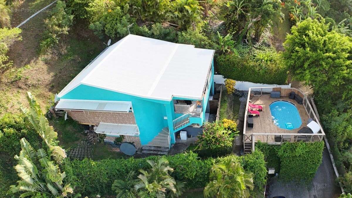 Appartement à LES TROIS-ILETS