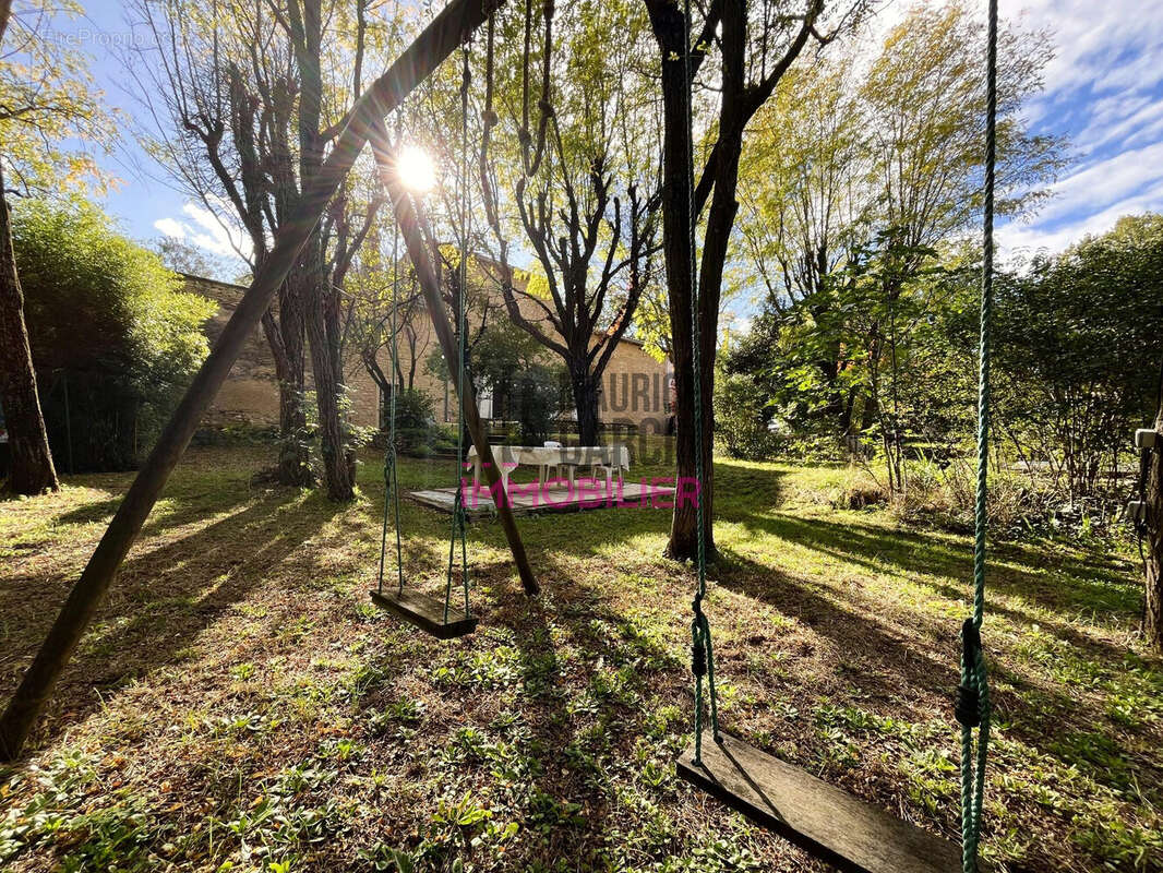 Maison à CABRIERES-D&#039;AVIGNON