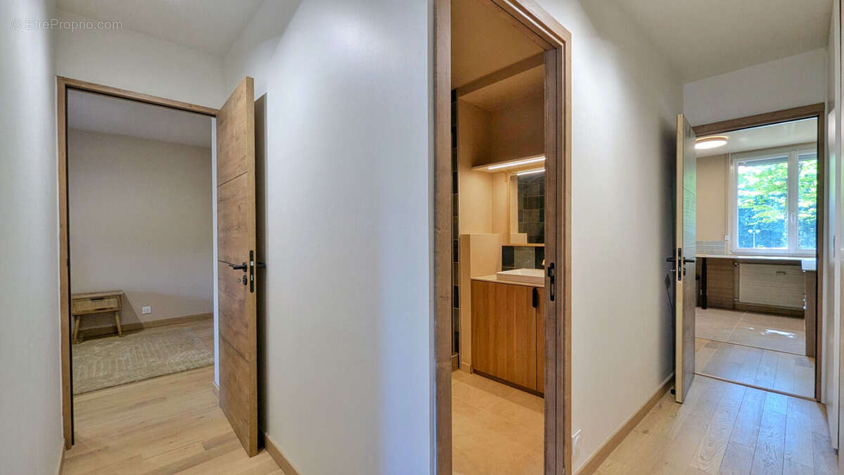 Appartement à SEYNOD