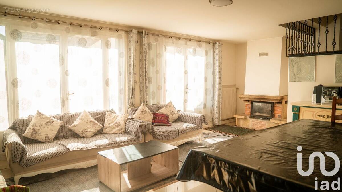 Photo 1 - Maison à VILLIERS-LE-BEL