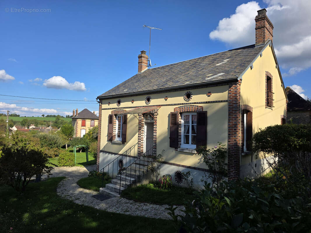Maison à CHAMBEUGLE
