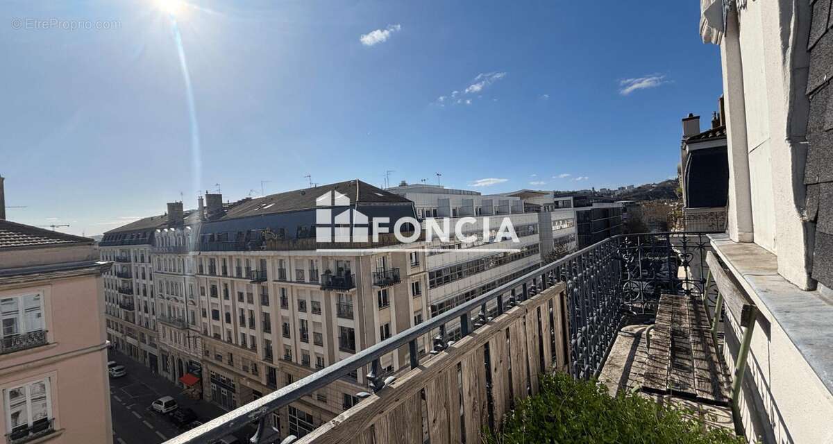 Appartement à LYON-7E