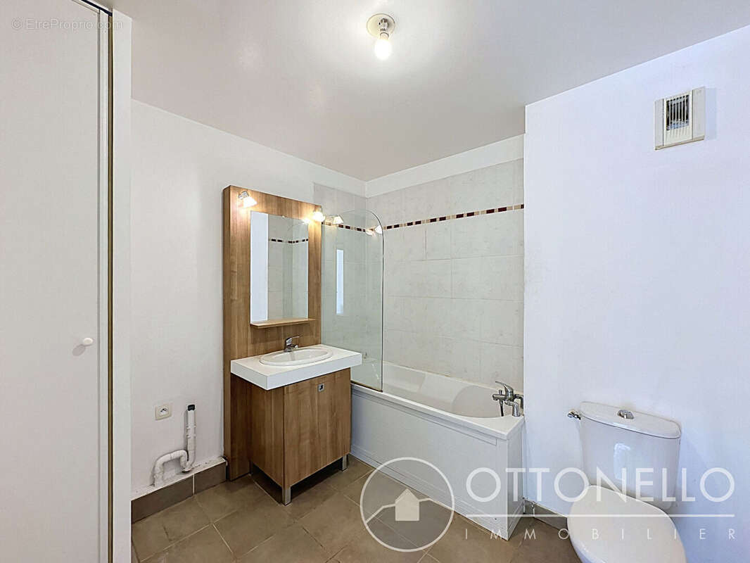 Appartement Roquebrune Sur Argens 2 pièces 40 m2 avec terrasse et deux parkings - photo 7