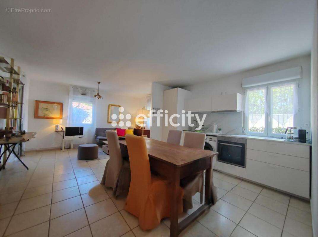 Appartement à SAINT-REMY-DE-PROVENCE