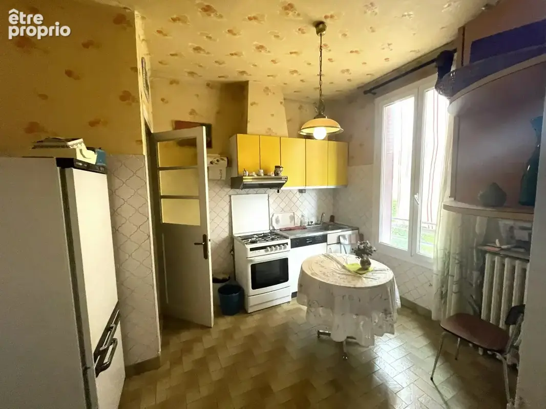 BAGNEUX –  Maison familiale de 120 m² 5 chambres avec jardin, garage et dépendances - photo 5
