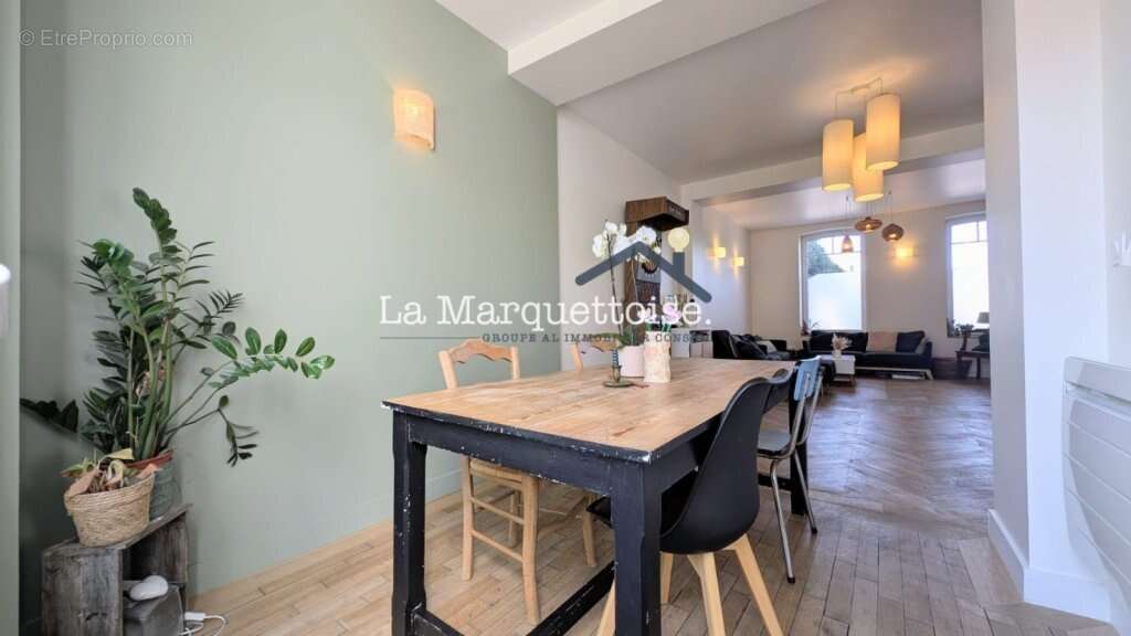 Maison à WAMBRECHIES