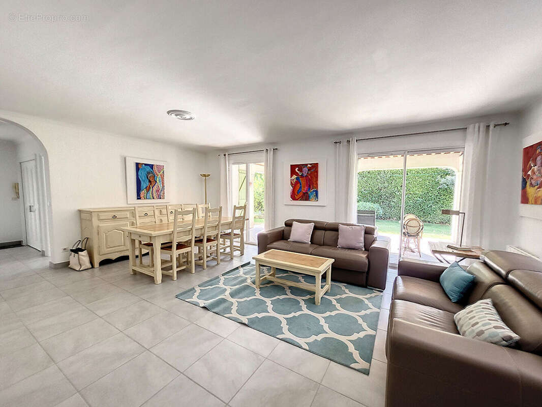 Maison à LA TRINITE