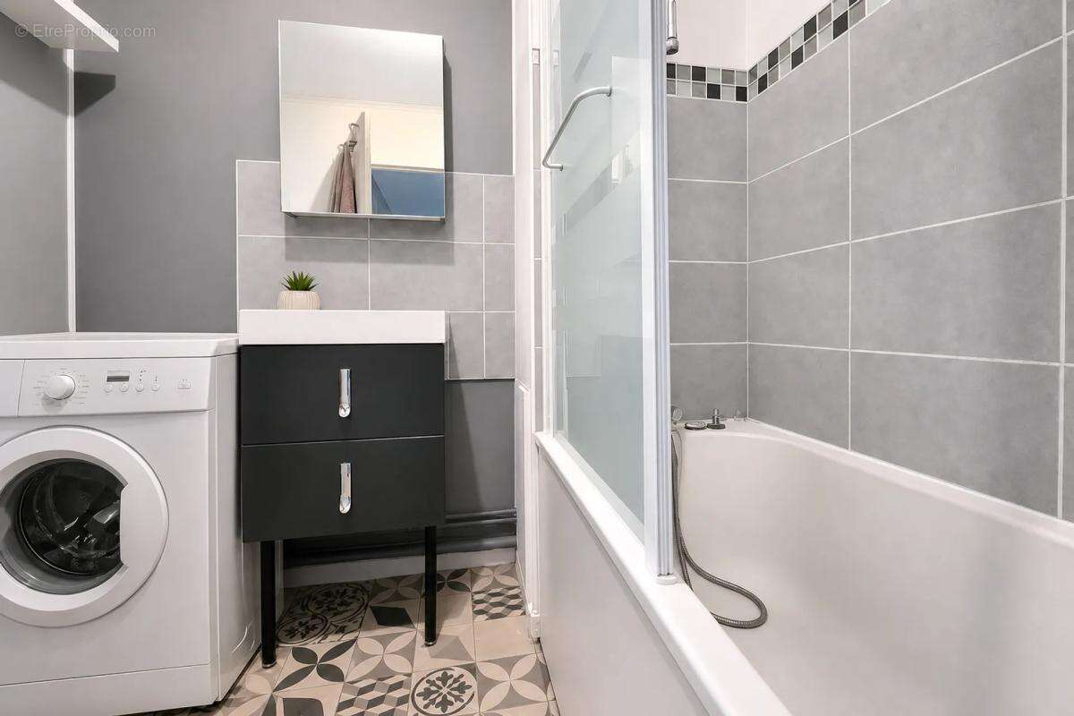 Appartement de 3 pièces de 76 m² à Saint-Pierre-du-Perray - photo 4