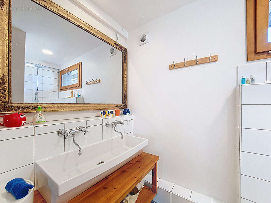 Maison à SAINT-JEAN-DE-BELLEVILLE