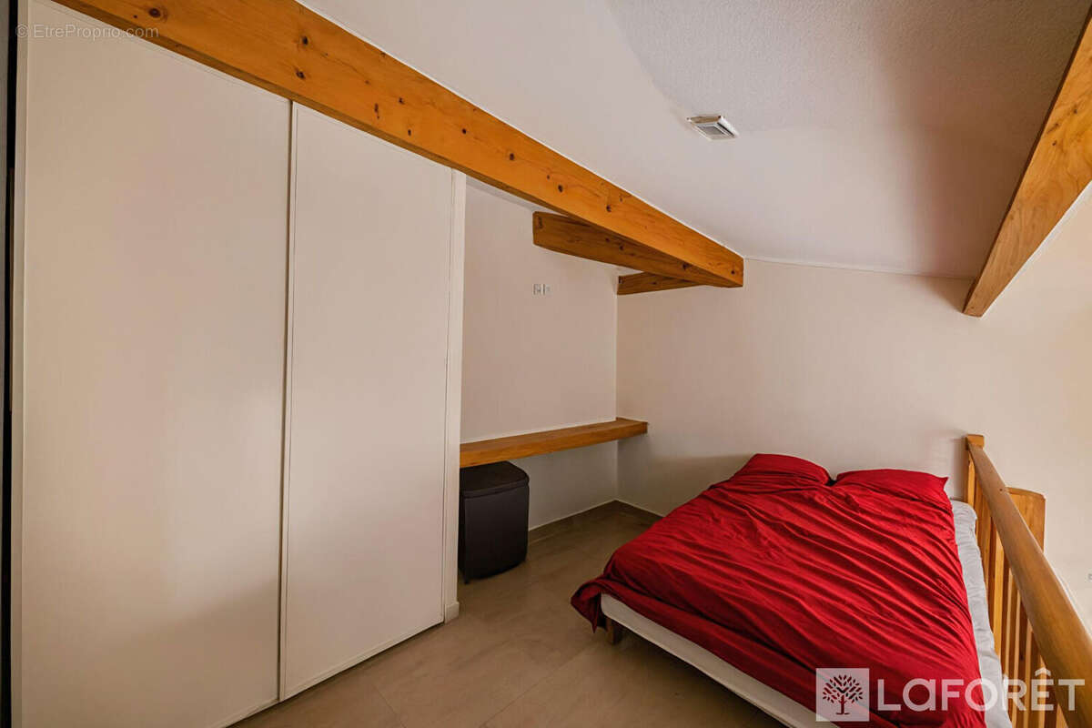 Appartement à CORTE